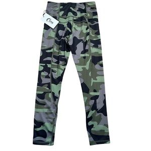 ZYIA Green Camo Zipper Pocket Light n’ Tight - 4